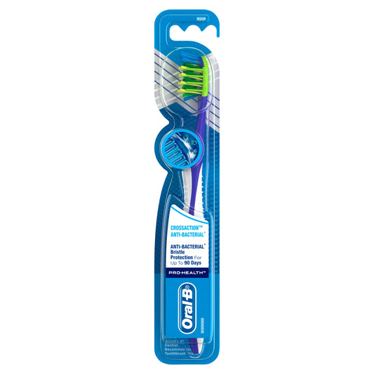 ORAL-B TOOTHBRUSH PRO-HEALTH WITH CROSSACTION BRISTLES ANTI-BACTERIAL MEDIUM